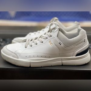 On Roger Centre Court - 9.5